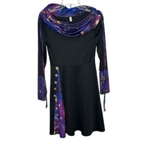 Dressfo Celestial Sun And Moon Dress.‎ Size 6.